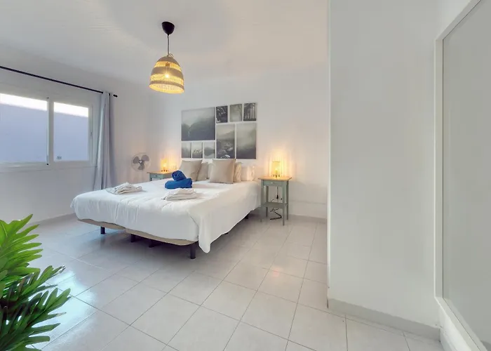 Apartment Abora - 500m To The By Lanzarote Puerto del Carmen (Lanzarote)