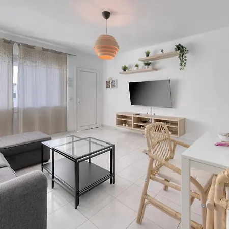 Apartmán Abora - 500m To The By Lanzarote Puerto del Carmen (Lanzarote)